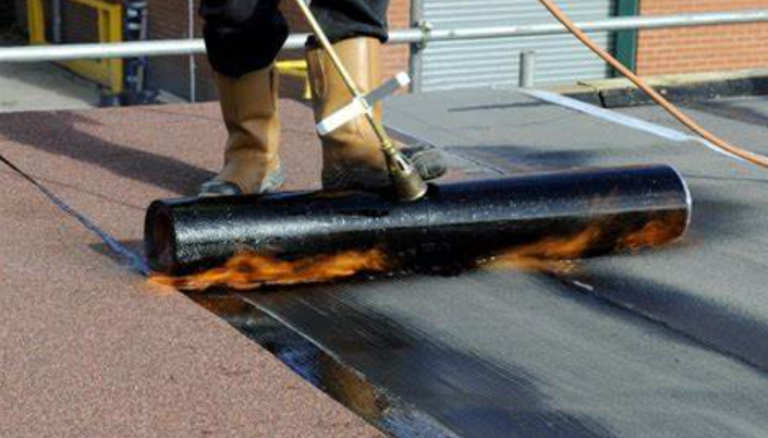 flat roofing services 7